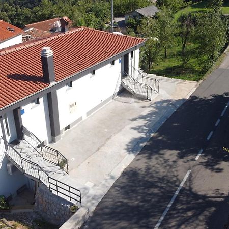 Apartments Ema Lovran Exterior foto